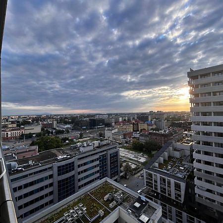 Apartament Podwale Odra Tower Rynek 15 Floor Wroclaw Ngoại thất bức ảnh